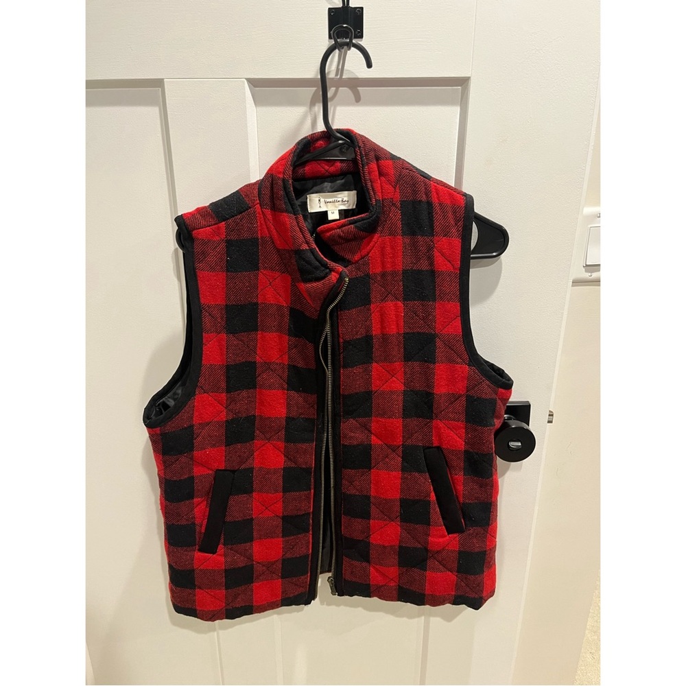 Vanilla Bay Women’s Medium Red Buffalo Plaid Vest